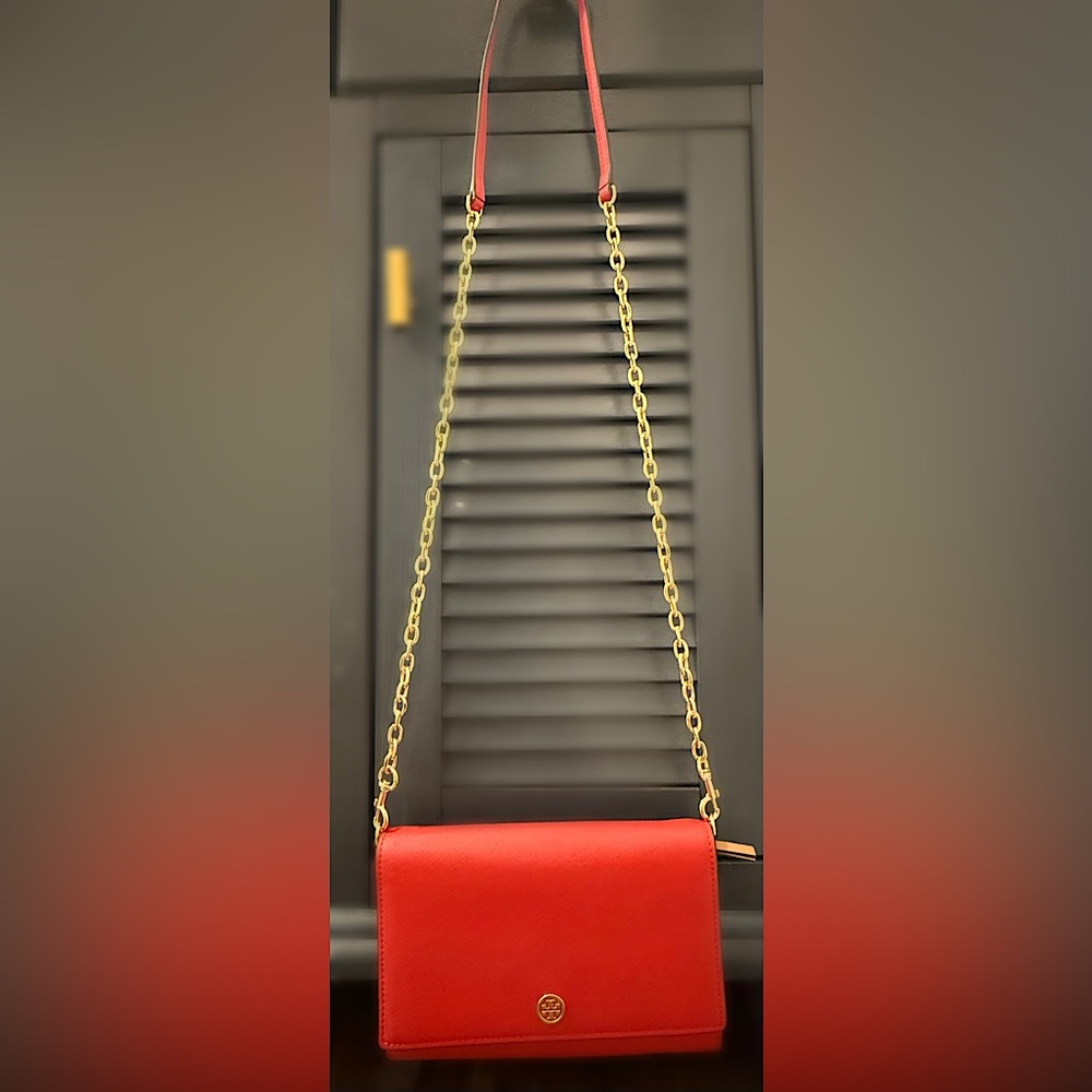 USED ONCE // Tory Burch Red Bag